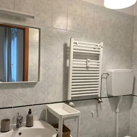 Monolocale Farini Petit Appartement Parme